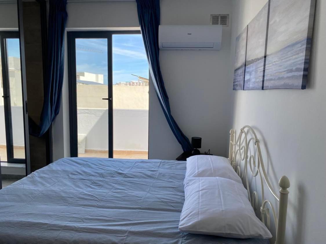 Ferienwohnung Broadway By The Sea St. Paul's Bay Exterior foto